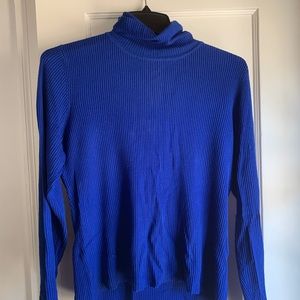 Worthington blue turtleneck